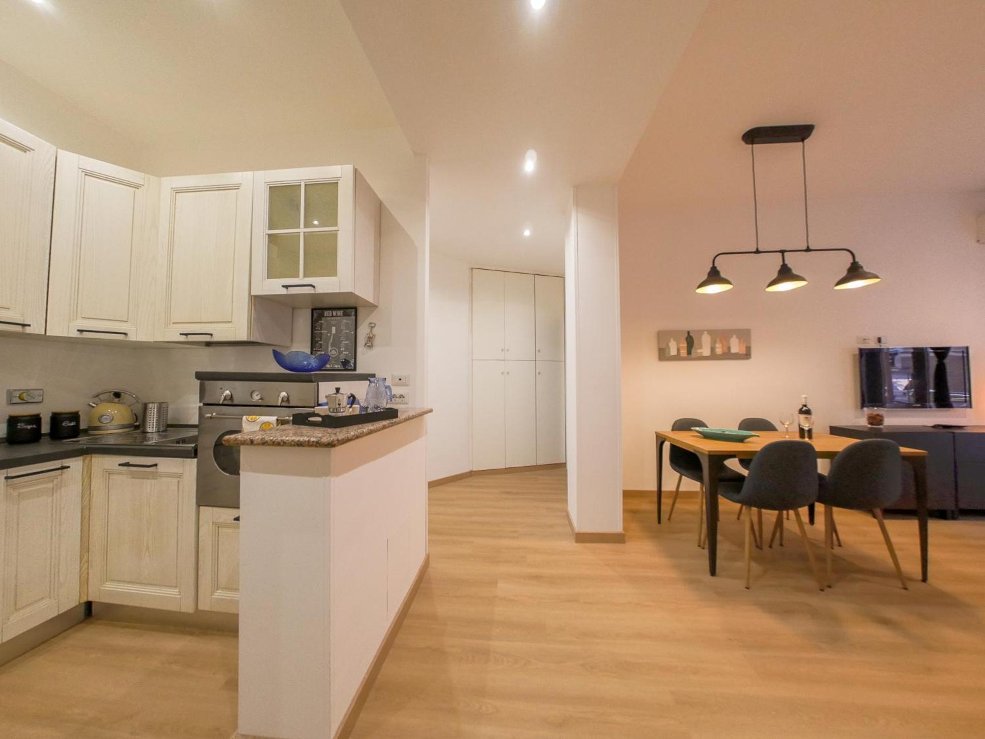 Chic Modern 2-bedroom Near Metro Apartamento *